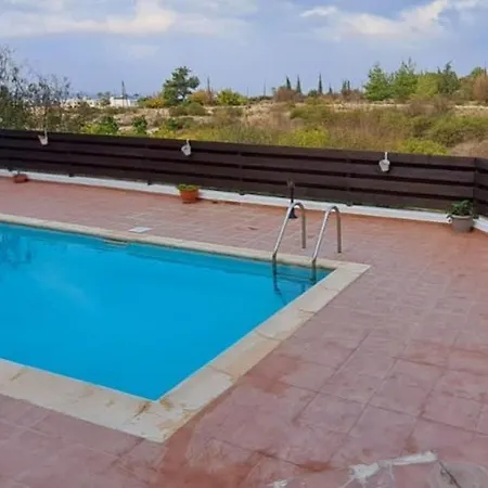 Сasa de vacaciones Peaceful Retreat In Polis With 3 Bedrooms Argaka